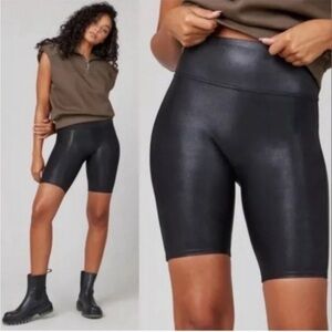 SPANX Faux Leather Bike Short Black 50173R Size Medium